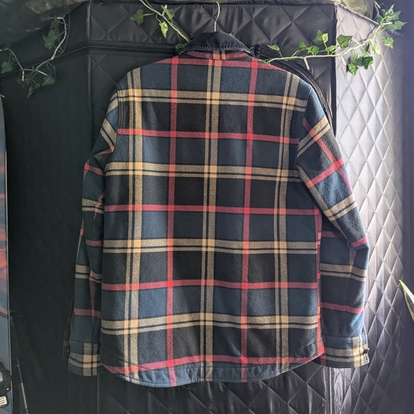 American Eagle Outfitters flannel jacket - Picture 2 of 3